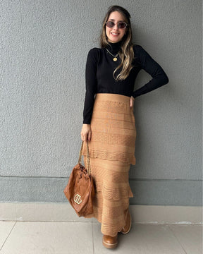 Blusa cacharrel tricô modal gola alta Rolê Lisa preta Lirio