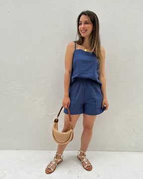 Blusa de Alça com Amarração e Detalhes em Botão Azul Cobalto Guaraná